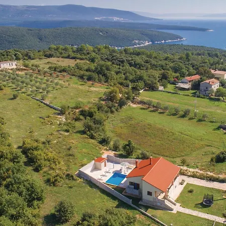 Holiday home Lovely In With House Sea View *
